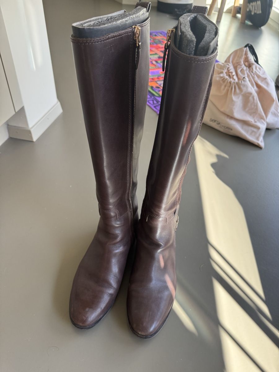 Tory Burch Scarpe da donna: Brown Leather Tory Burch Riding Boots l 39 – Usato da Zürich venduto da alieacelina