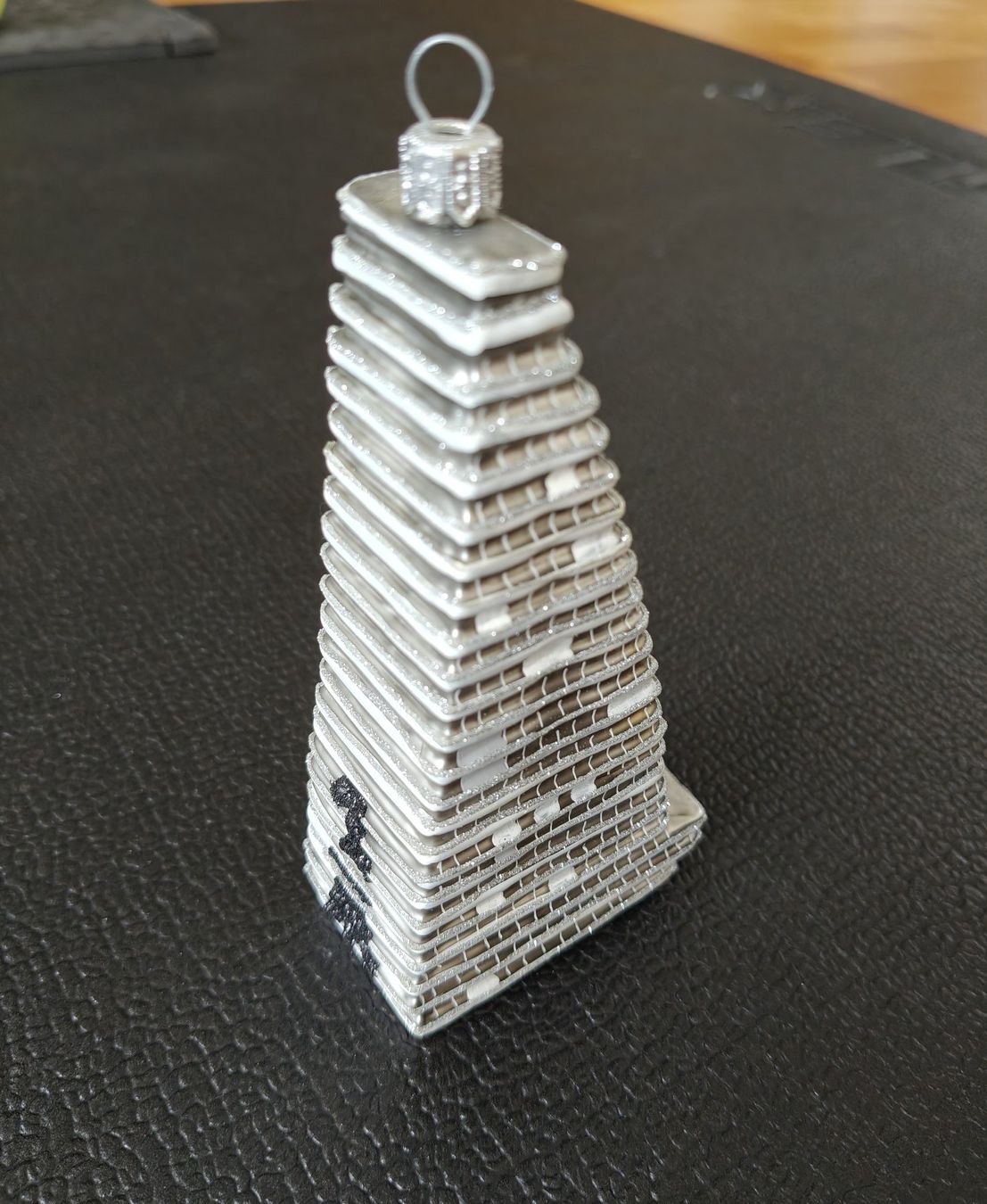 Alle Dekorationen: Weihnachtskugel Basel Roche Turm Bau 1 – Neu (gemäss Beschreibung) aus Basel von jos_2z5q