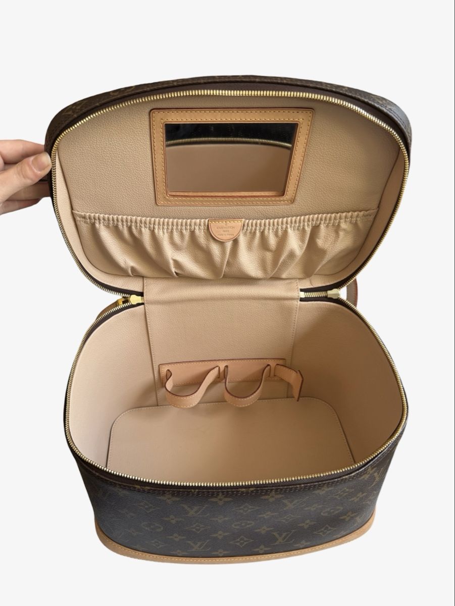 Louis Vuitton Custodie per cosmetici: Louis Vuitton beauty case Nice Vanity – Nuovo (secondo la descrizione) da Versoix venduto da Monjolitresor 5