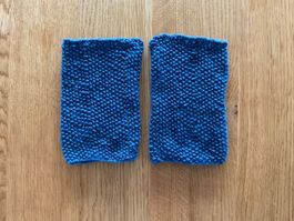 Warme, blaue Handstulpen, gestrickt für den Winter!