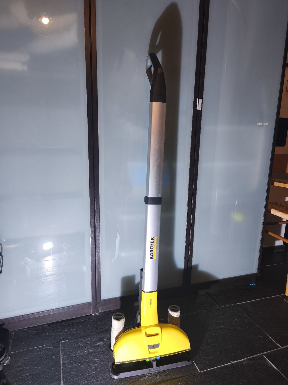 Kärcher Tutti gli attrezzi: Kärcher Cordless Electric Mop – Usato da Zürich venduto da Crowsfeet 3