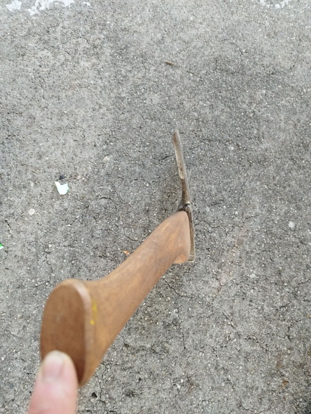 Tous les outils: Véritable hache ancienne  – D'occasion à Vicques par Pietro2 4