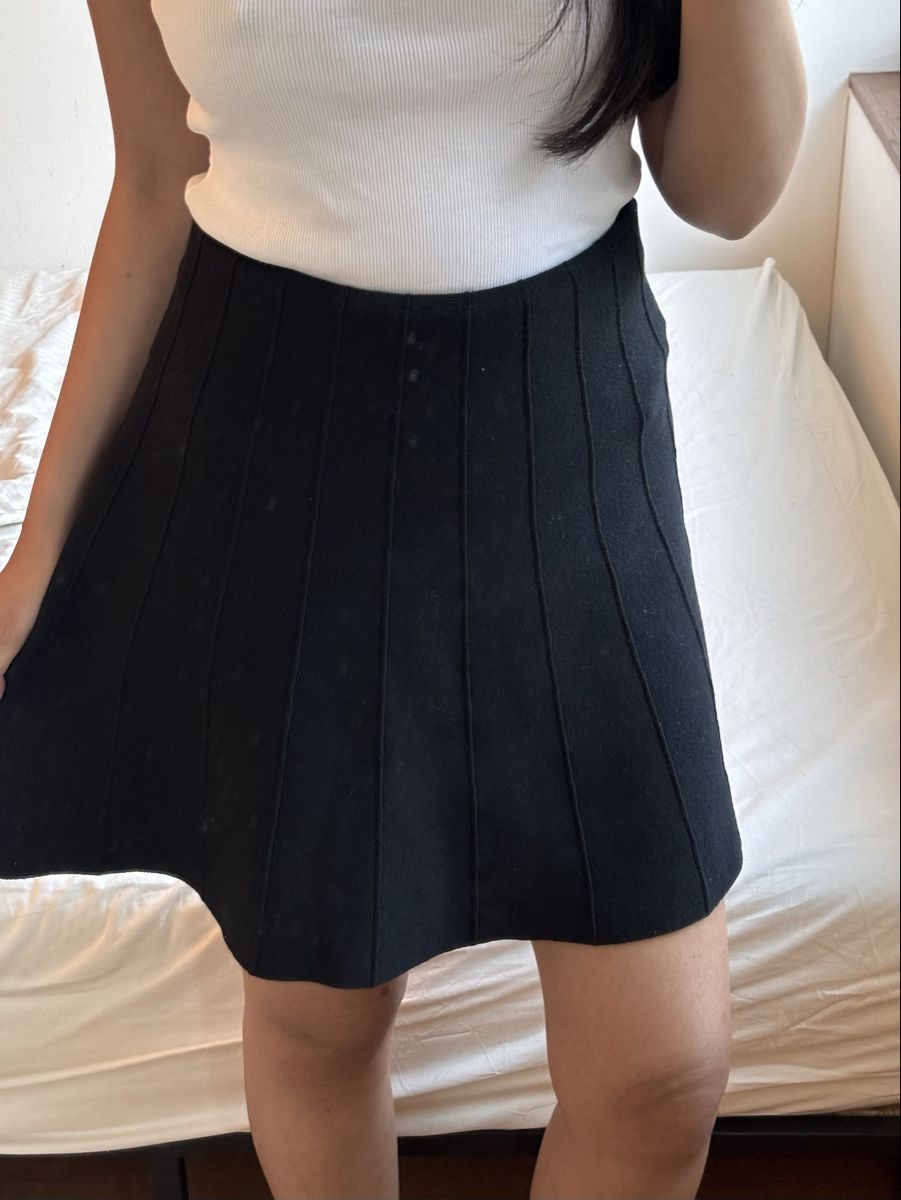 Zara Gonne: Zara Basic A Line Skirt size S – Usato da Zürich venduto da lydia_l 1
