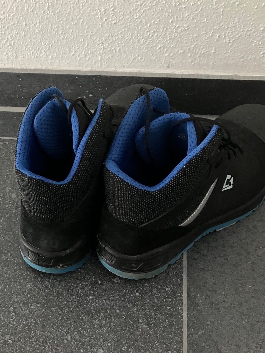 Scarpe da uomo: Arbeitsschuhe Gr.41( 42 ) – Usato da Bettwiesen venduto da Zustand57 2