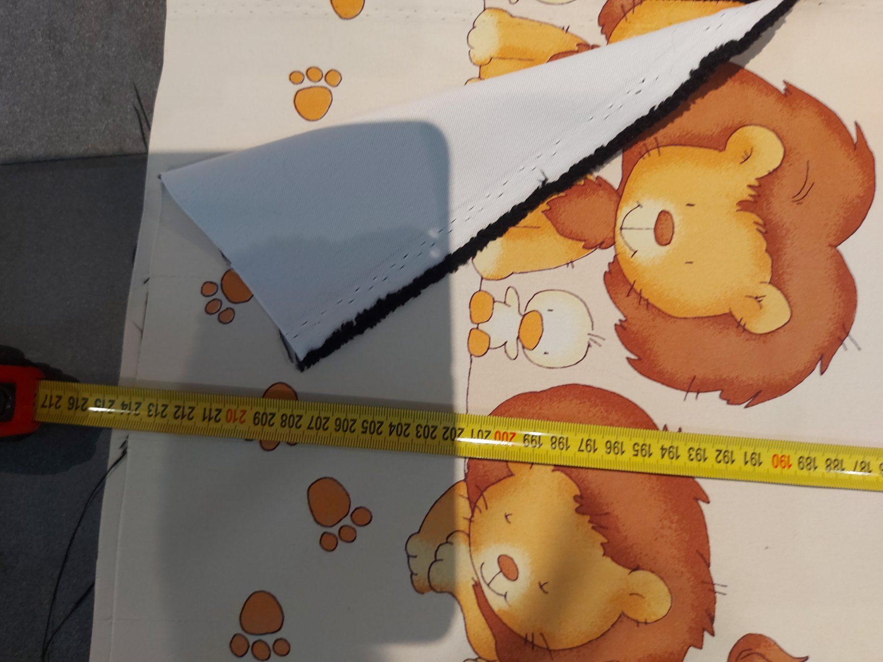 Tende: Vorhangstoff dick Löwe mit Ente - Kinderzimmer – Nuovo (secondo la descrizione) da Trimbach venduto da Shanja99 1