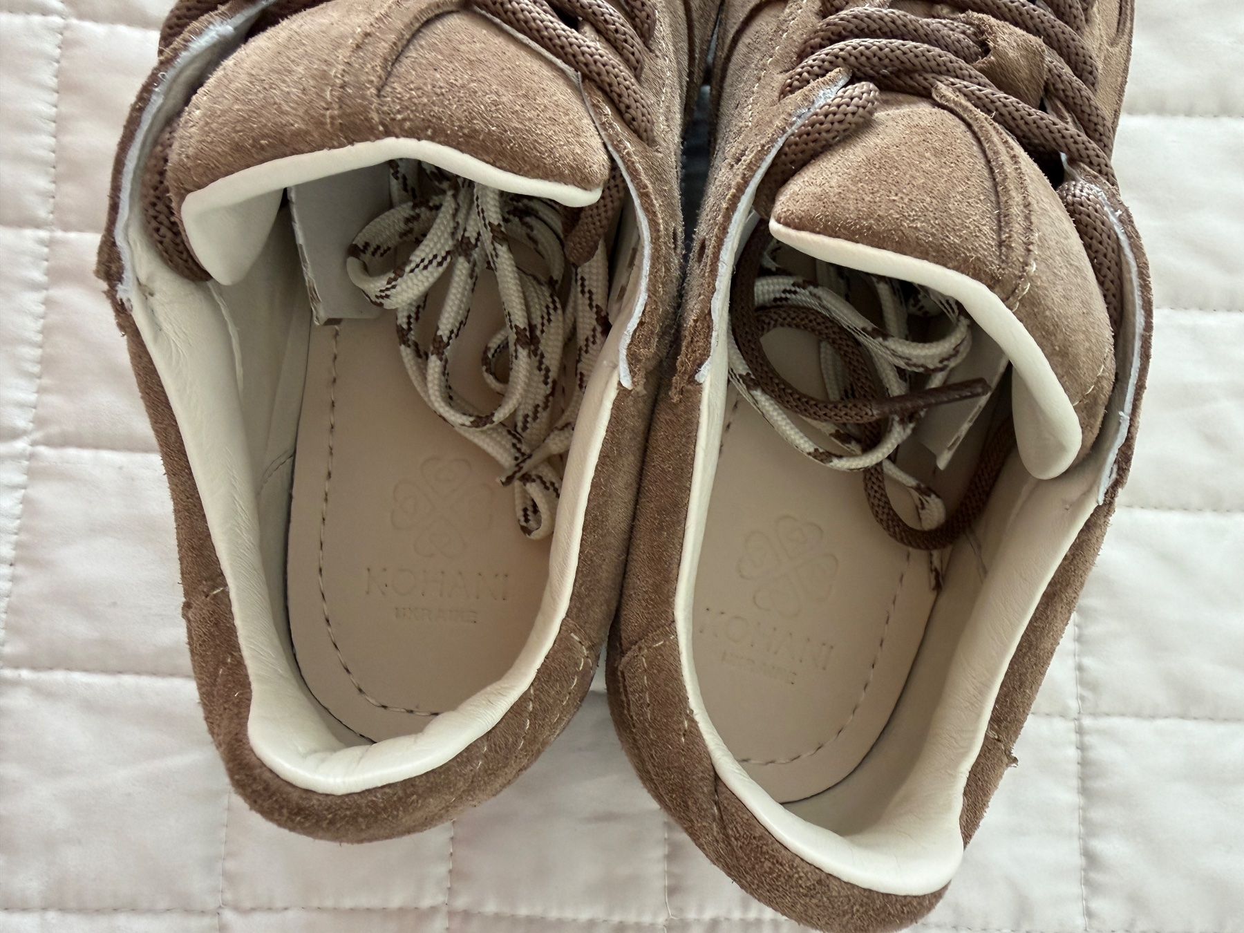 Scarpe da donna: Sneaker Damen aus Veloursleder 39 – Nuovo (secondo la descrizione) da Wädenswil venduto da Alice_style 7