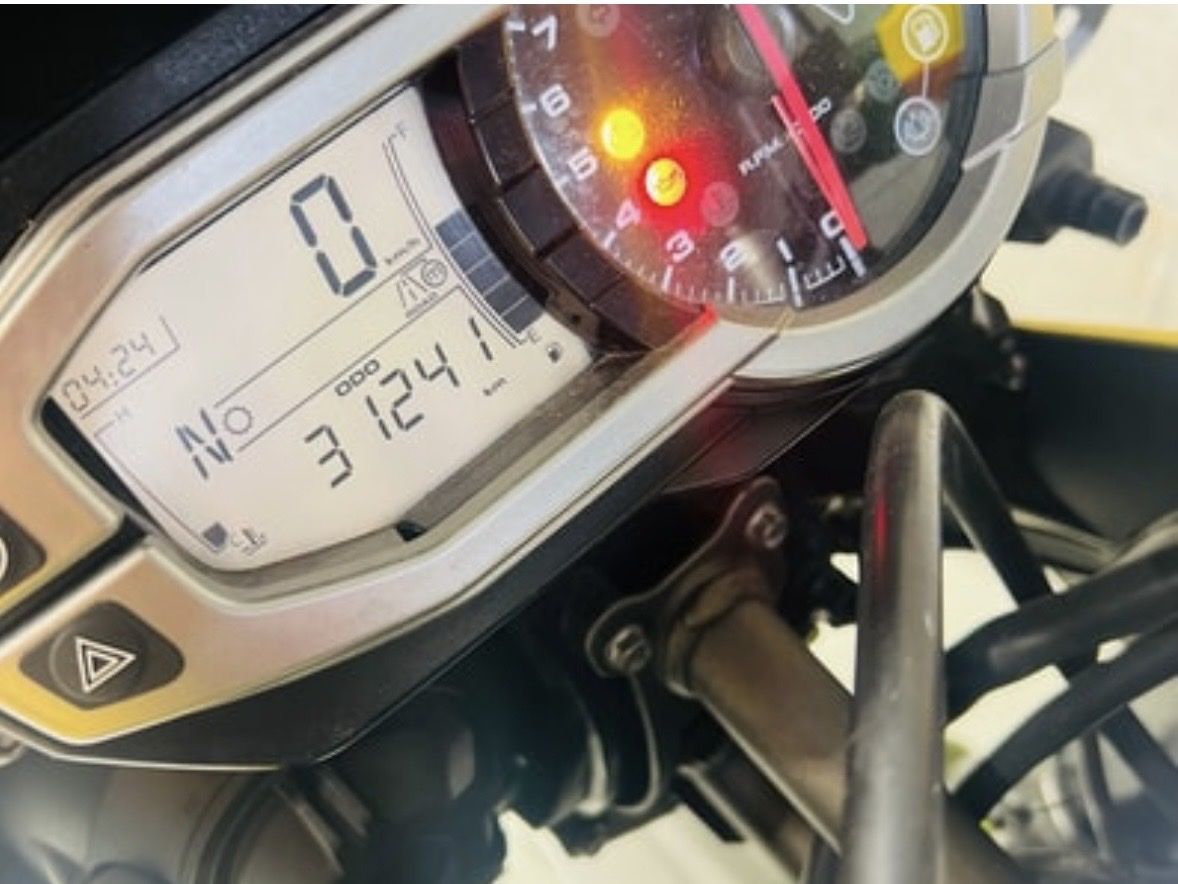 Triumph Touring: Triumph Tiger 800  – Nuovo (secondo la descrizione) da Volketswil venduto da fra_d7jg 6