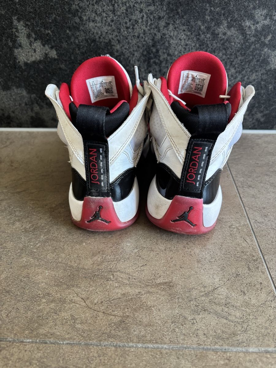 Jordan Scarpe da uomo: Jordan Jumpman Two Trey – Usato da Corpataux venduto da seniz 2