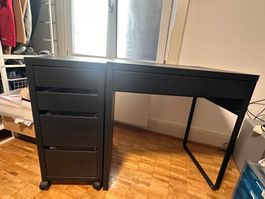 Bürotisch schwarz Ikea.