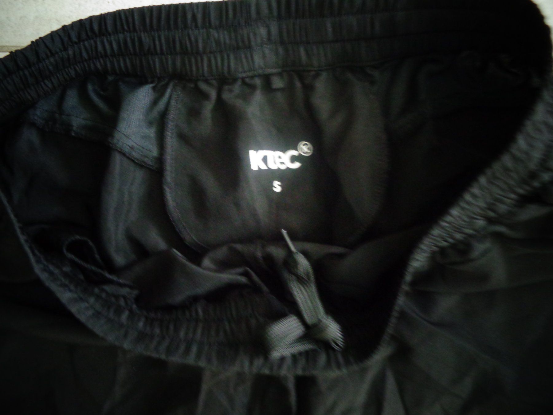 Pantaloni: K-TEC  SPORT HOSE GR.S NEU – Nuovo (secondo la descrizione) da Rotkreuz venduto da Samballi 1