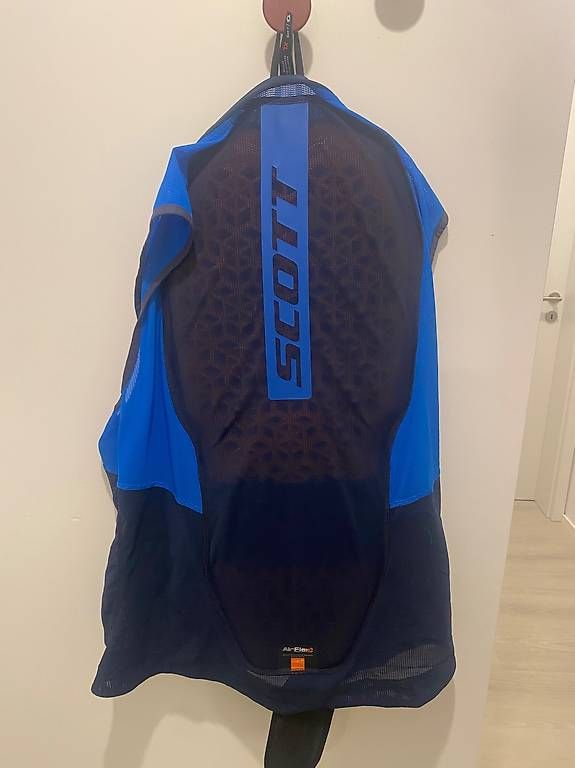 Protezioni & Imbottiture: scott airflow paraschiena xl uomo – Nuovo (secondo la descrizione) da locarno venduto da imu_k8bw 1