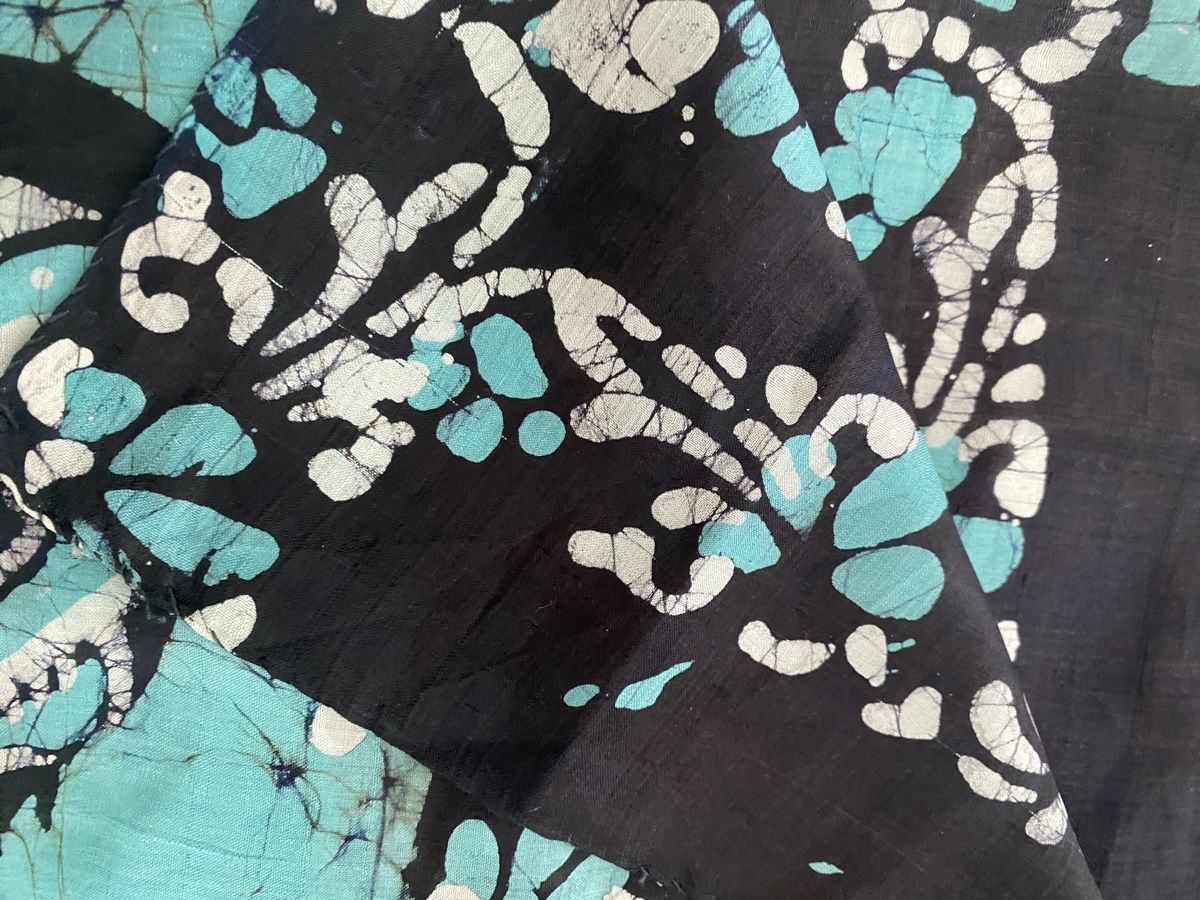 Foulard & Sciarpe: Seiden Schal 🌸 – Usato da Opfikon venduto da Luis144 4