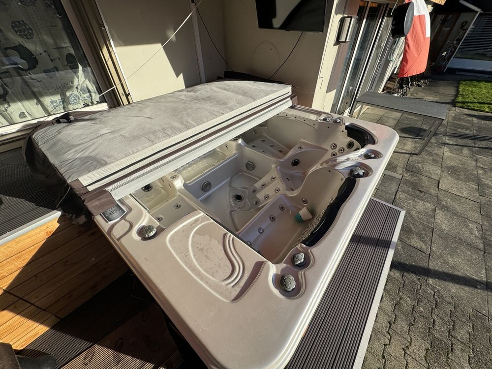 Whirlpool Kaufen auf Ricardo