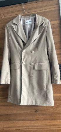 Blazer/Kleid NA-KD Beige