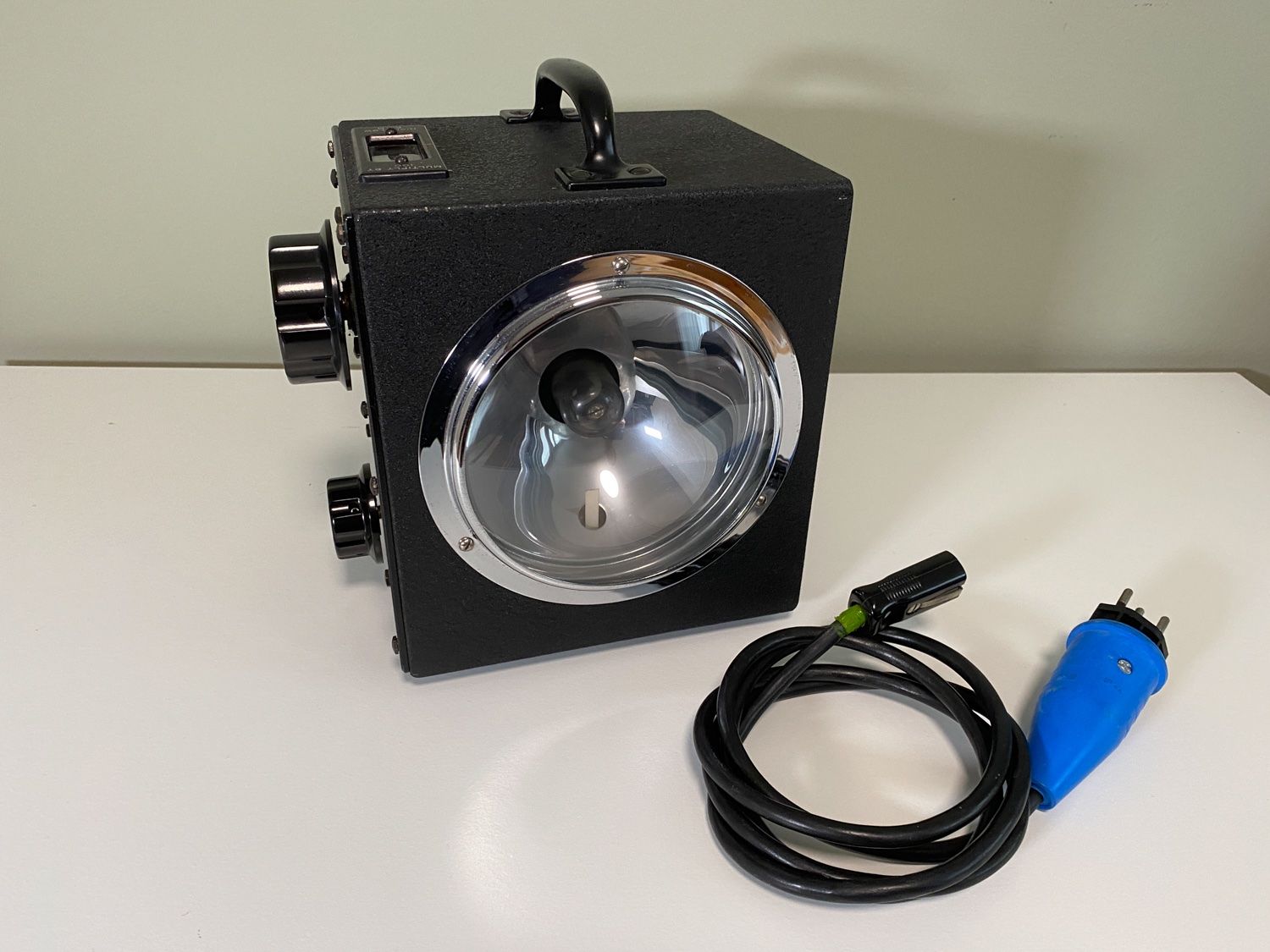 Misurare: Vintage Stroboskoplicht von Strobotac Generator Typ 631-BLS8 – Usato da Sarnen venduto da exxusu