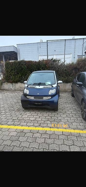 Autos: Smart fortwo automatique – Gebraucht aus Collombey von Onyxx