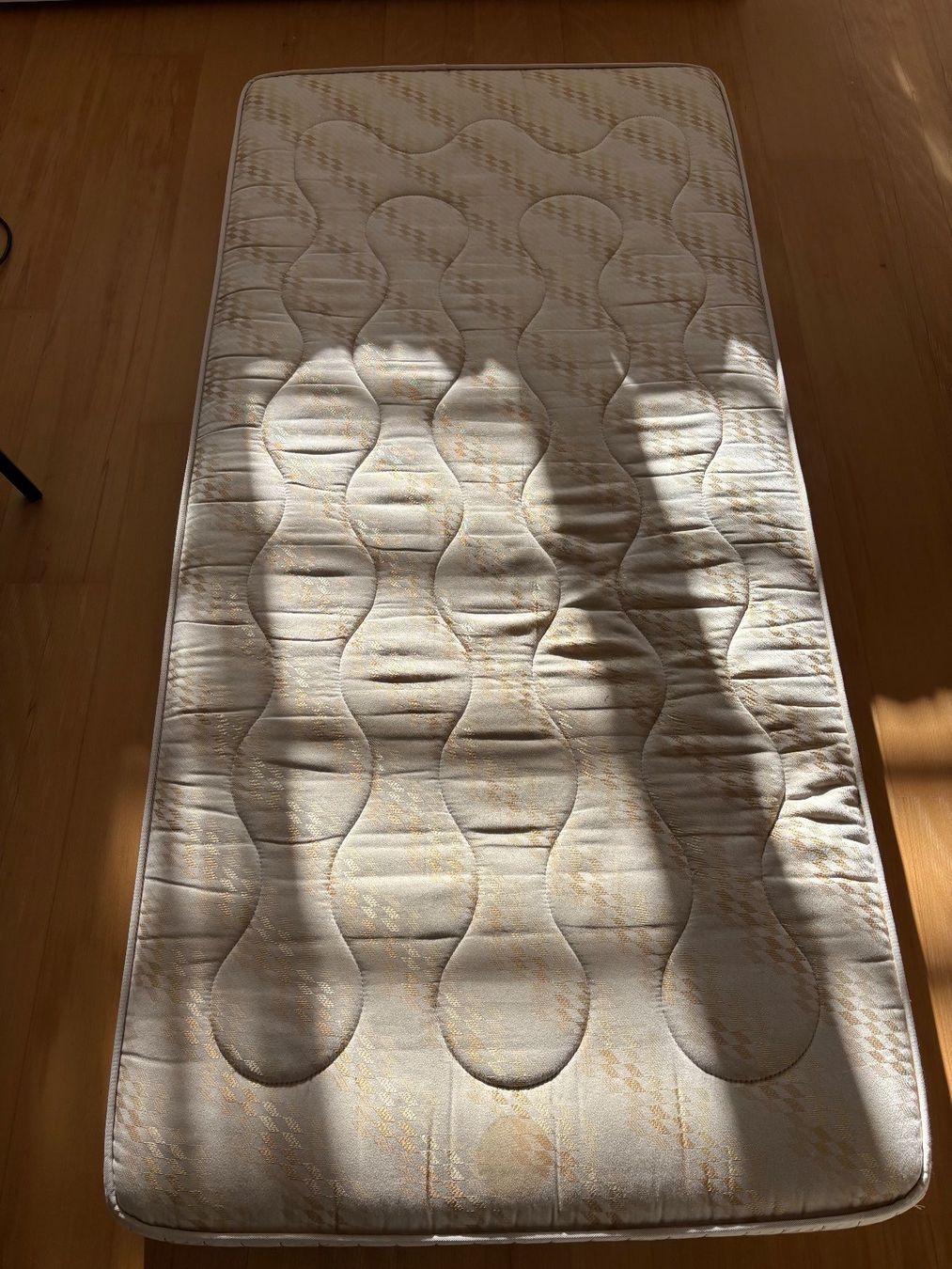 Matelas: Matratze – D'occasion à Aarwangen par mzi_2d5v