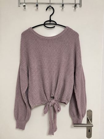 Hollister tied knot jumper size M light purple