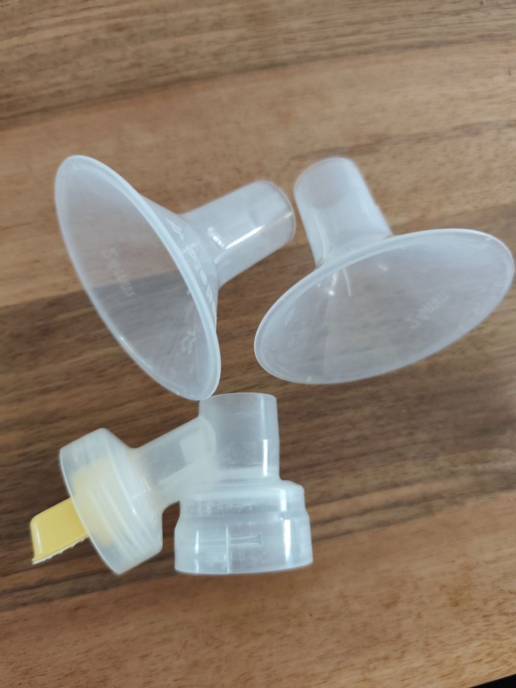 Medela Stillzubehör: Medela Swing Zubehör – Gebraucht aus Belp von sim_lbz8