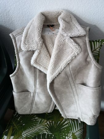 BRAND NEW S.Oliver Weste M