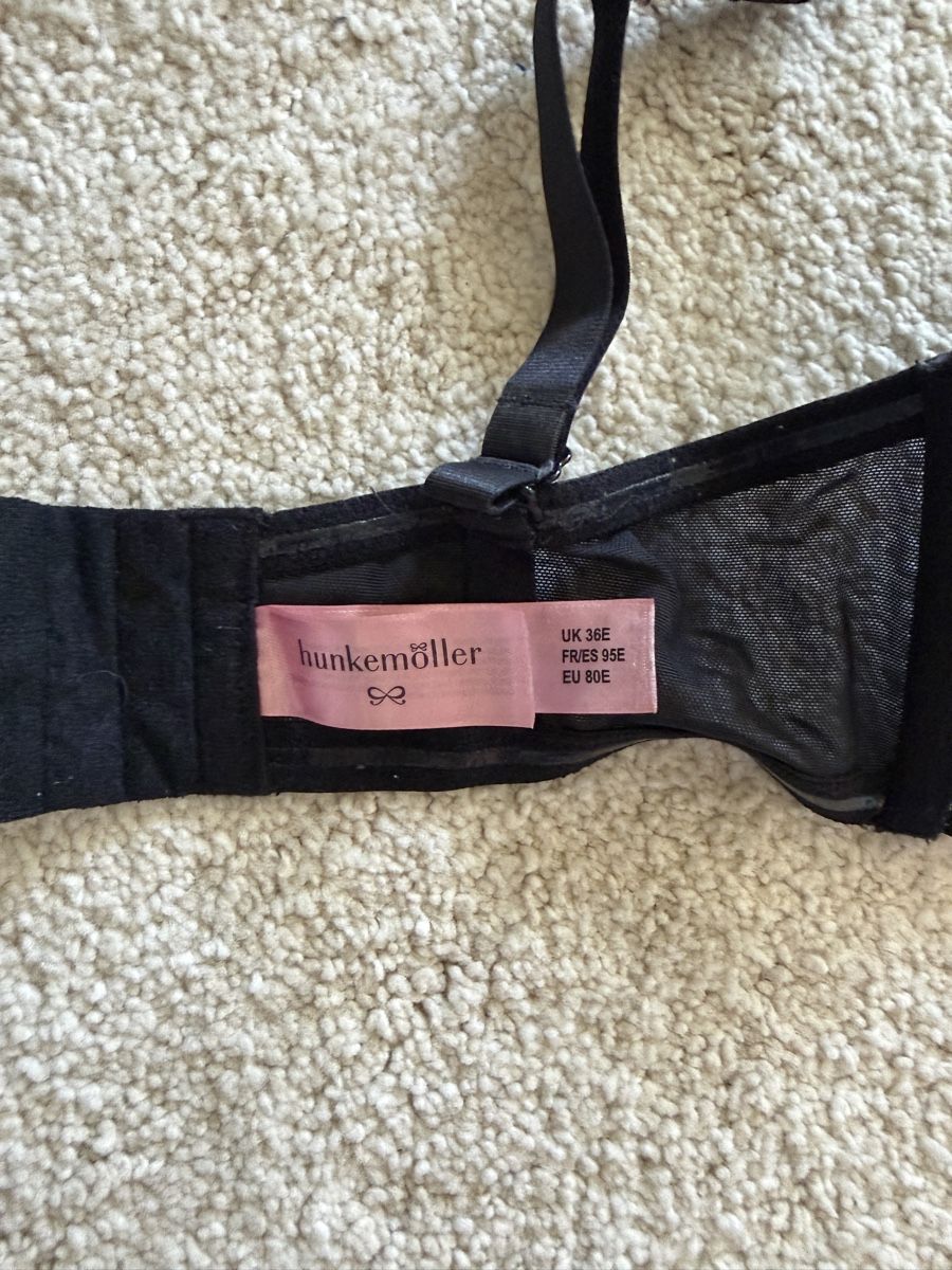 Hunkemöller Autres dessous: Schwarzer BH – Neuf (Voir description) à Niederuzwil par Lisascloset 4