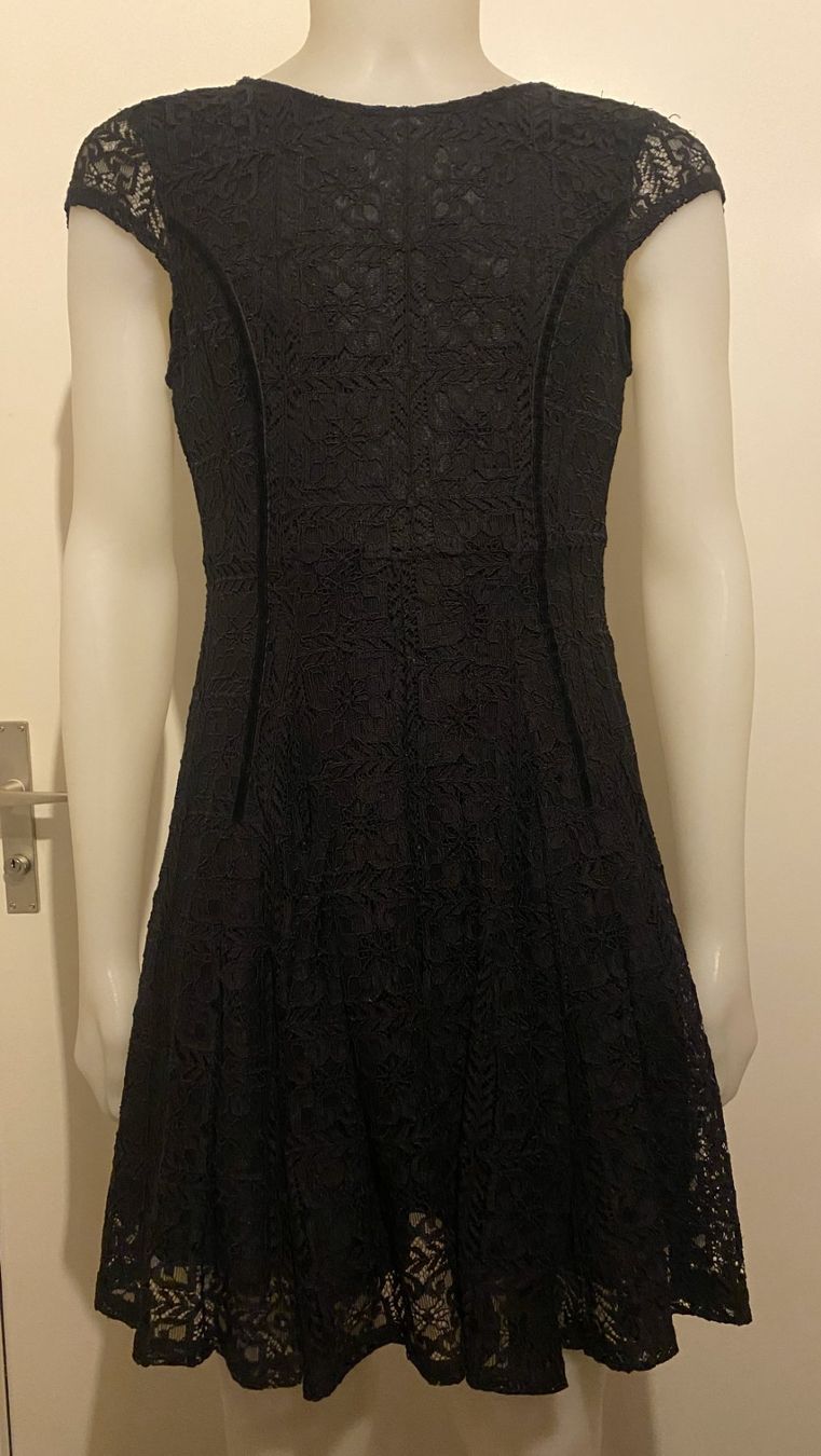 C&A Kleider: schwarzes Abendkleid 36 – Neu (gemäss Beschreibung) aus Grindelwald von SumsiBiene