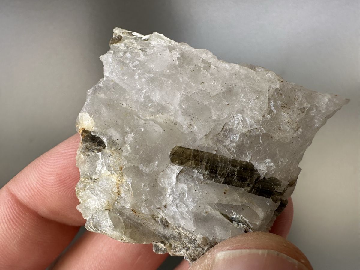 Mineralien & Heilsteine: Epidot Val Cavrein – Gebraucht aus Oberuzwil von Crystall0 3
