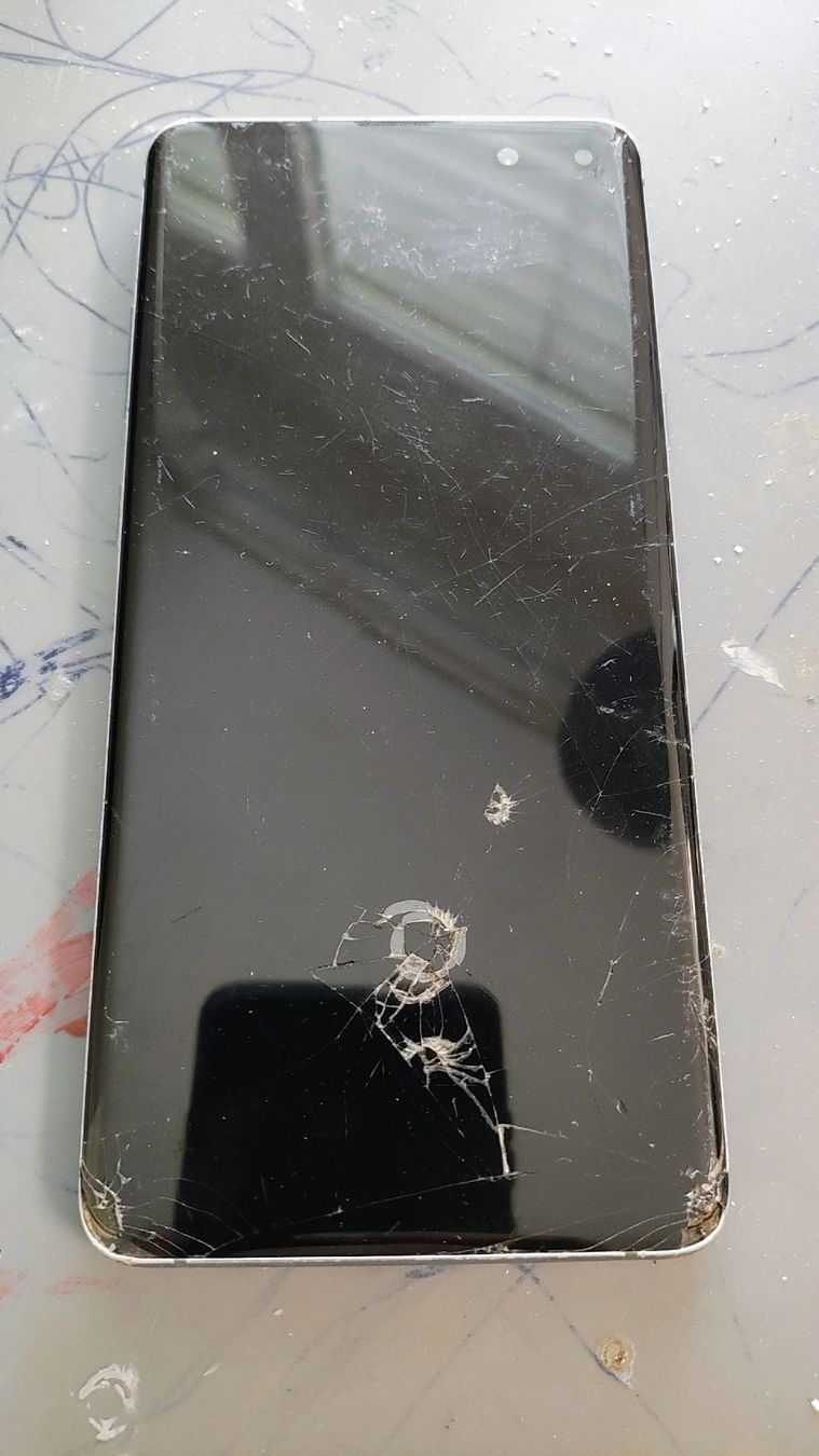 Samsung Telefoni cellulari / Smartphones: samsung Galaxy s10 5g – Difettoso da Courroux venduto da cap_s8kw 1