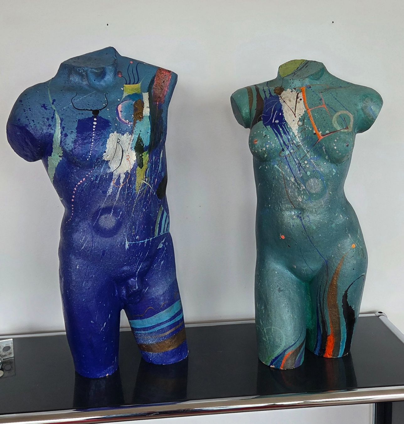 Statuette: 2 Torso Dekofiguren – Usato da Kottwil venduto da Gogii