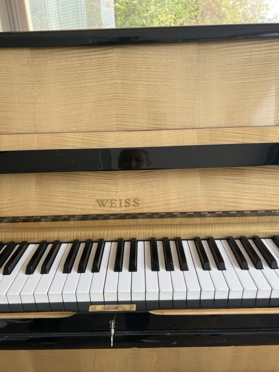 Instruments de musique: Upright piano WEISS used condition – D'occasion à Luzern par TIsabel 1