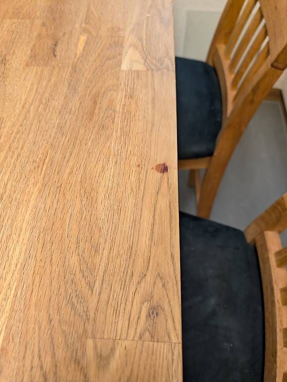 Tische: Bartisch inkl. 4 passende Stühle – Gebraucht aus Winterthur von zindabad 2
