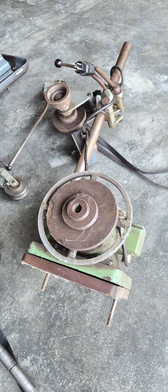 Tutte le macchine: Tour schaublin 70 avec accessoires – Usato da Les Fins venduto da Alsafa 4