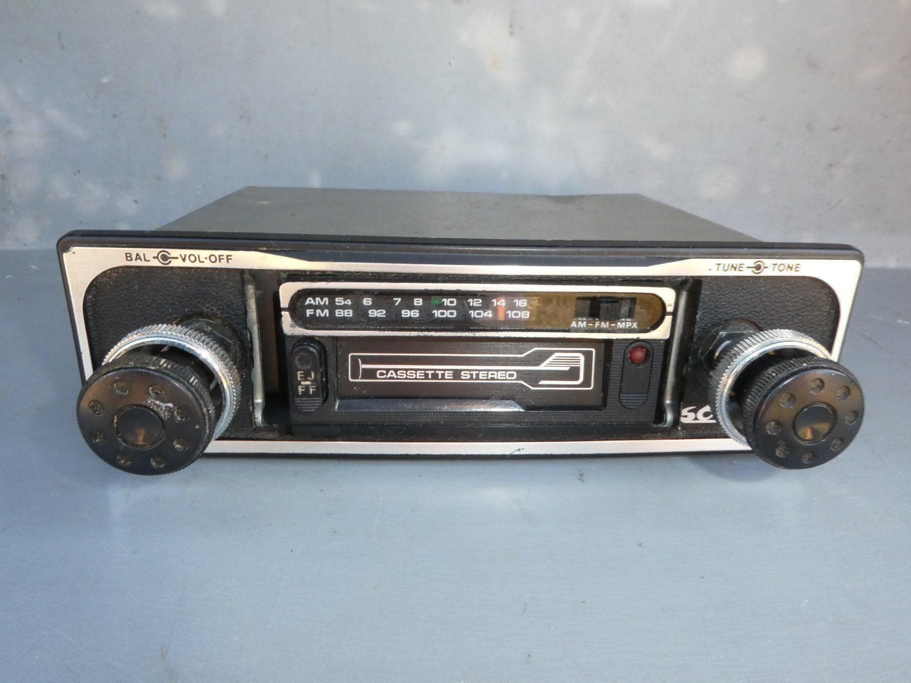 Radio: SONIX Oldtimer Radio Antik – Usato da Ebnat-Kappel venduto da nadine1994