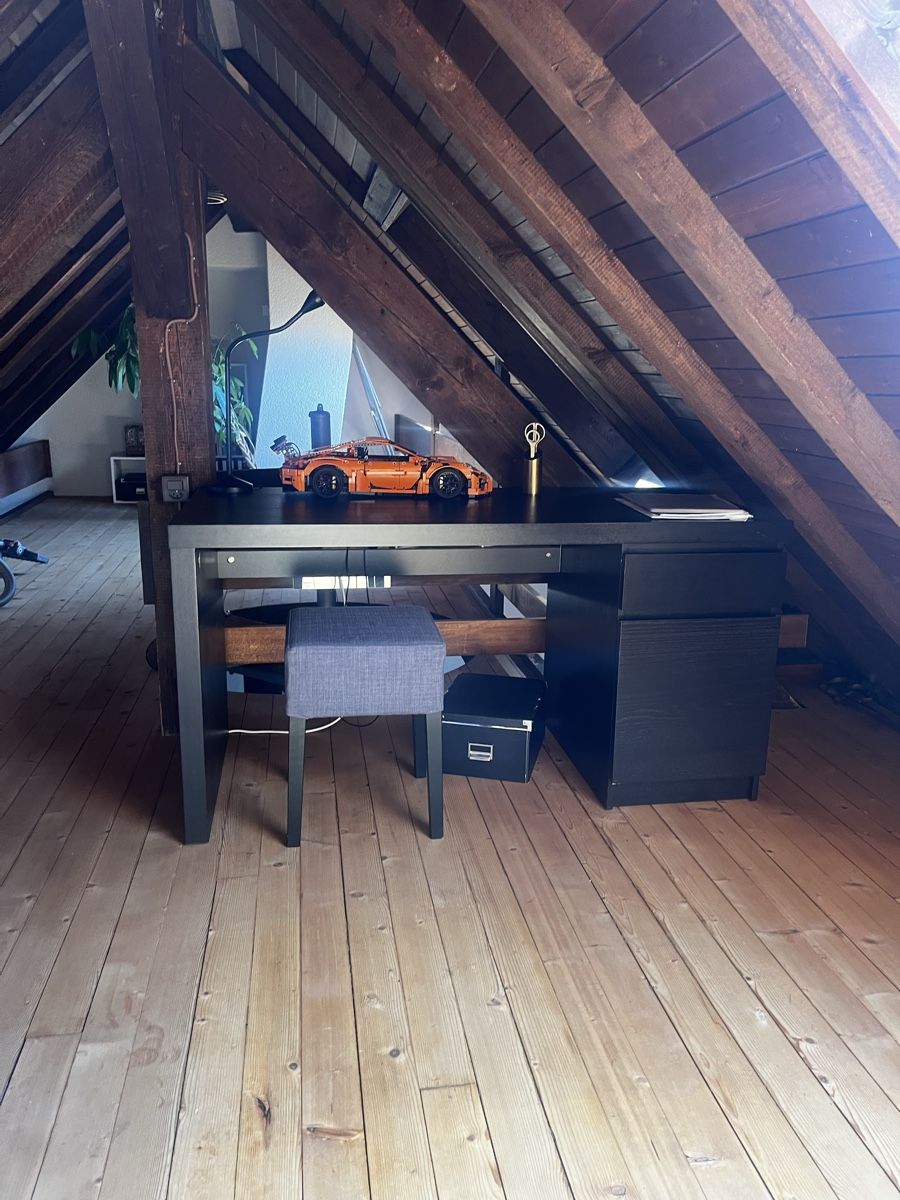 Scrivanie: Ikea Schreibtisch – Usato da Bern venduto da ale_8mdn