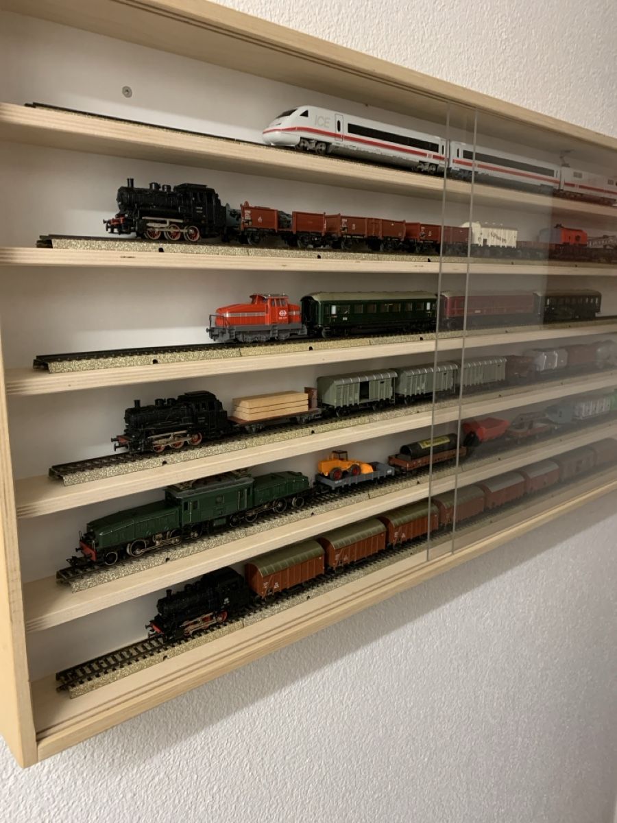 Märklin Modellini di ferrovie: Märklin Modelleisenbahn – Usato da Ittigen venduto da rut_v2qf 6