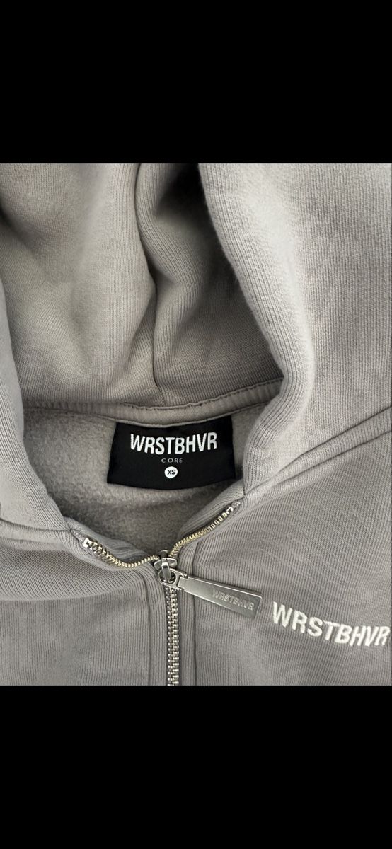 Jacken: WRSTBHVR Kapuzenpullover – Neu (gemäss Beschreibung) aus Fahrwangen von jas_j6yg 2