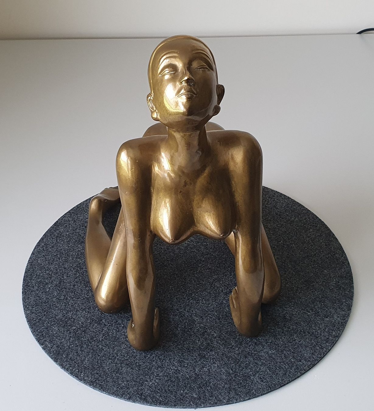 Statuette: Bronce /Messing Erotik Figur – Usato da Greppen venduto da hploetscher 4