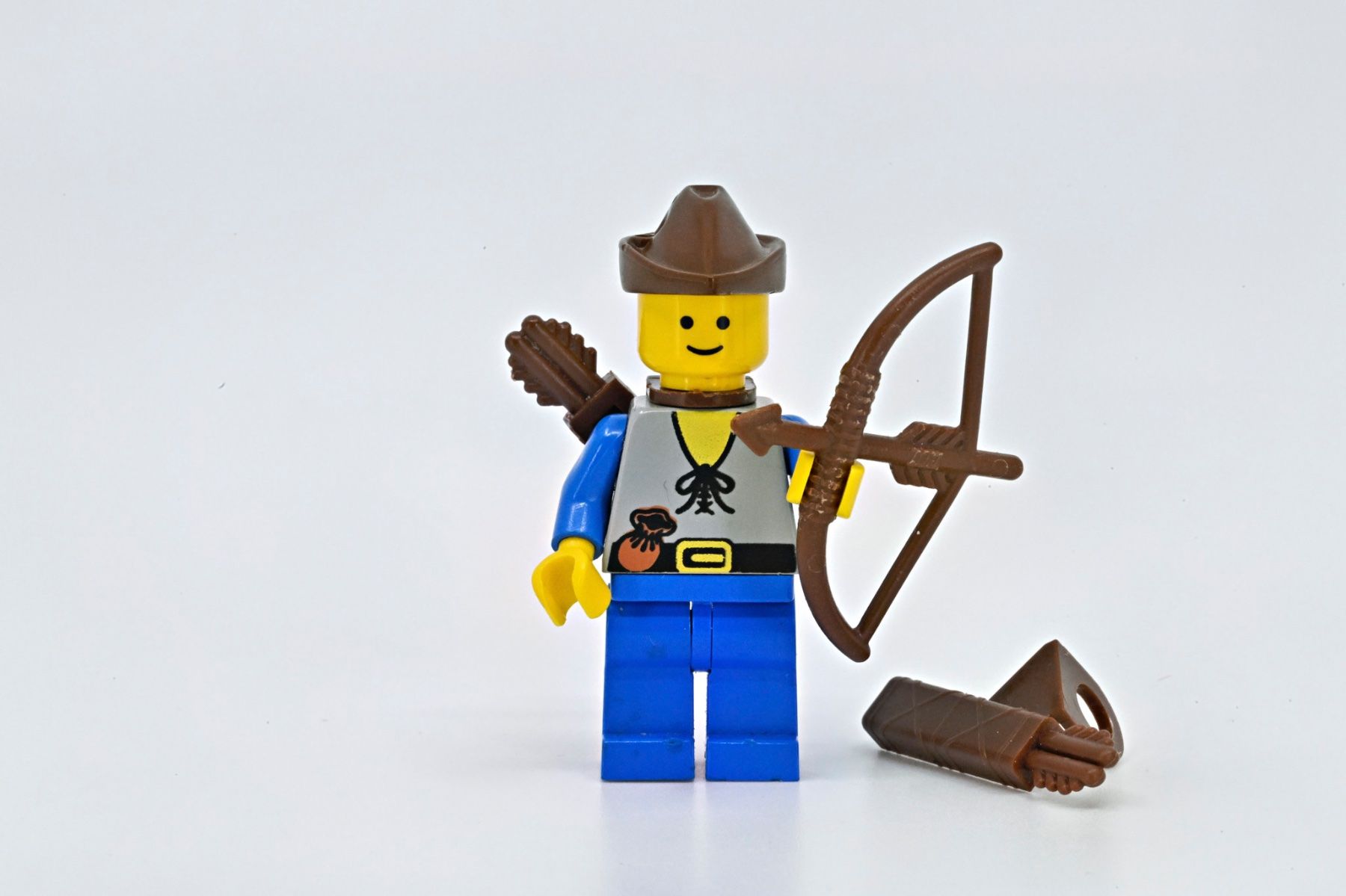 Lego Statuette: LEGO Minifigur Dark Forest – Usato da Zürich venduto da hansUeli99