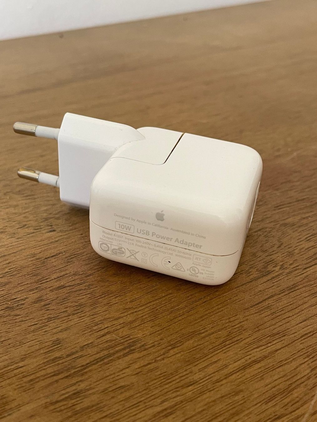 Apple Caricabatterie: Original Apple 10W Netzteil / Ladegerät / Power Adapter – Usato da Münchenbuchsee venduto da hamama18 2
