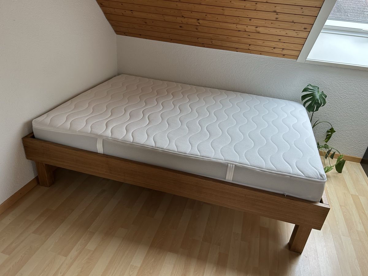 Matelas: Royal Medium Matratze 140x200 cm – Neuf (Voir description) à Zäziwil par jes_d7tm