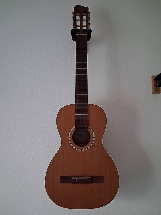 LaPaz 002 SB guitare classique format 3/4 Sunburst + accesso Bax Music