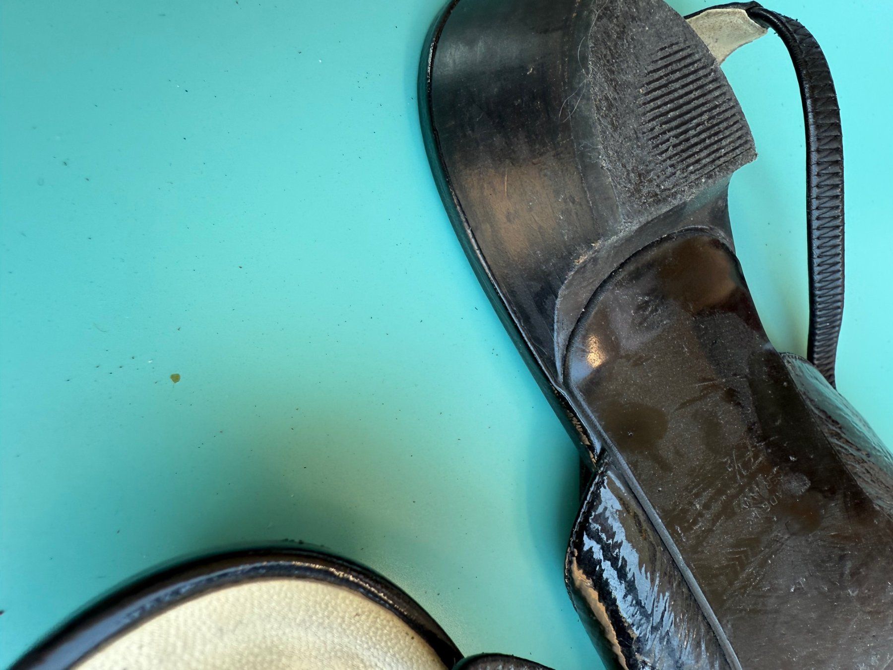 Kaiser Scarpe da donna: Peter Kaiser Lack Slingpumps Schwarz Gr. 7,5 elegant – Usato da Baden venduto da cocteau13 2