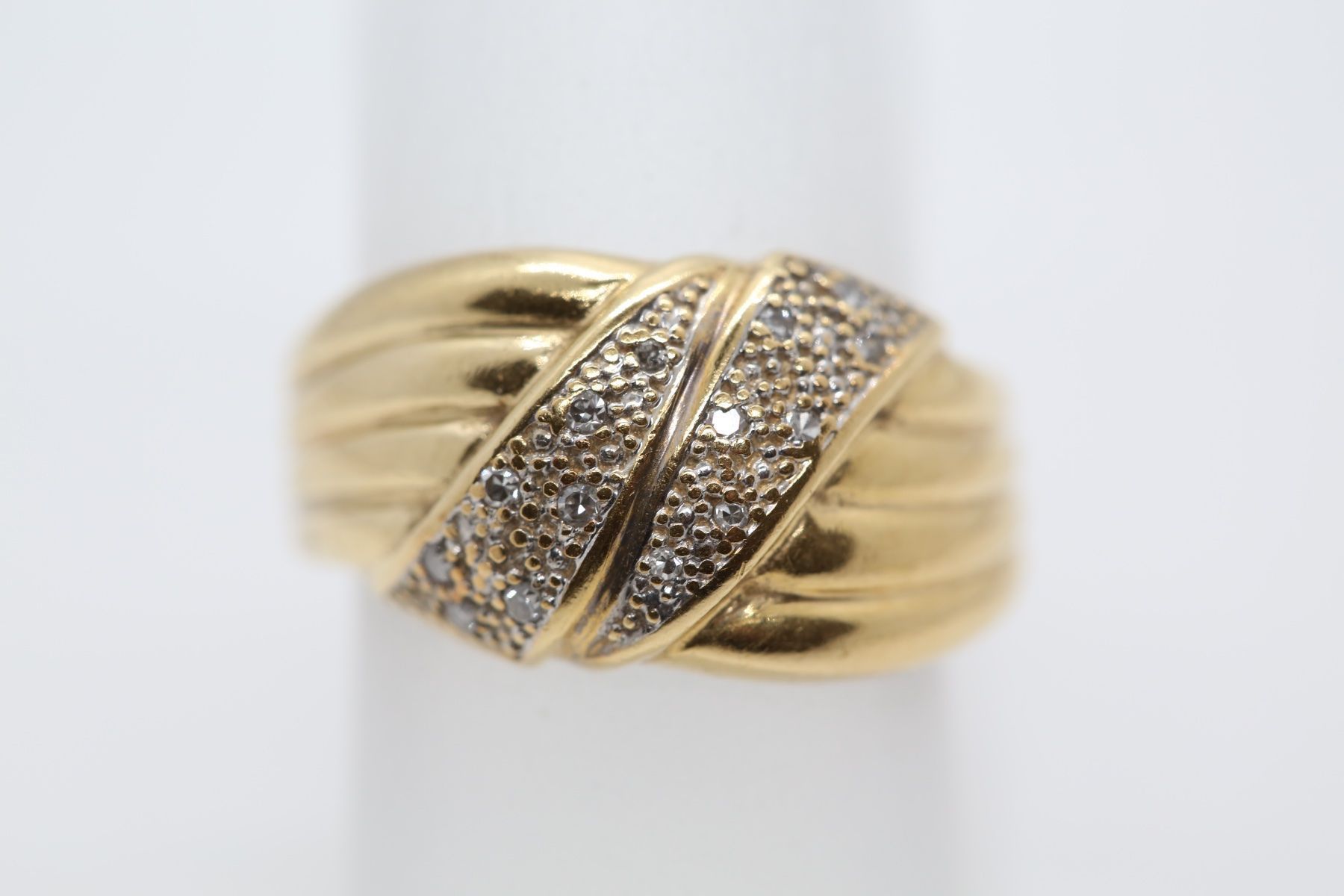 Anelli: Goldring mit Diamanten 18K – Usato da Reinach BL venduto da Han-Numismatik