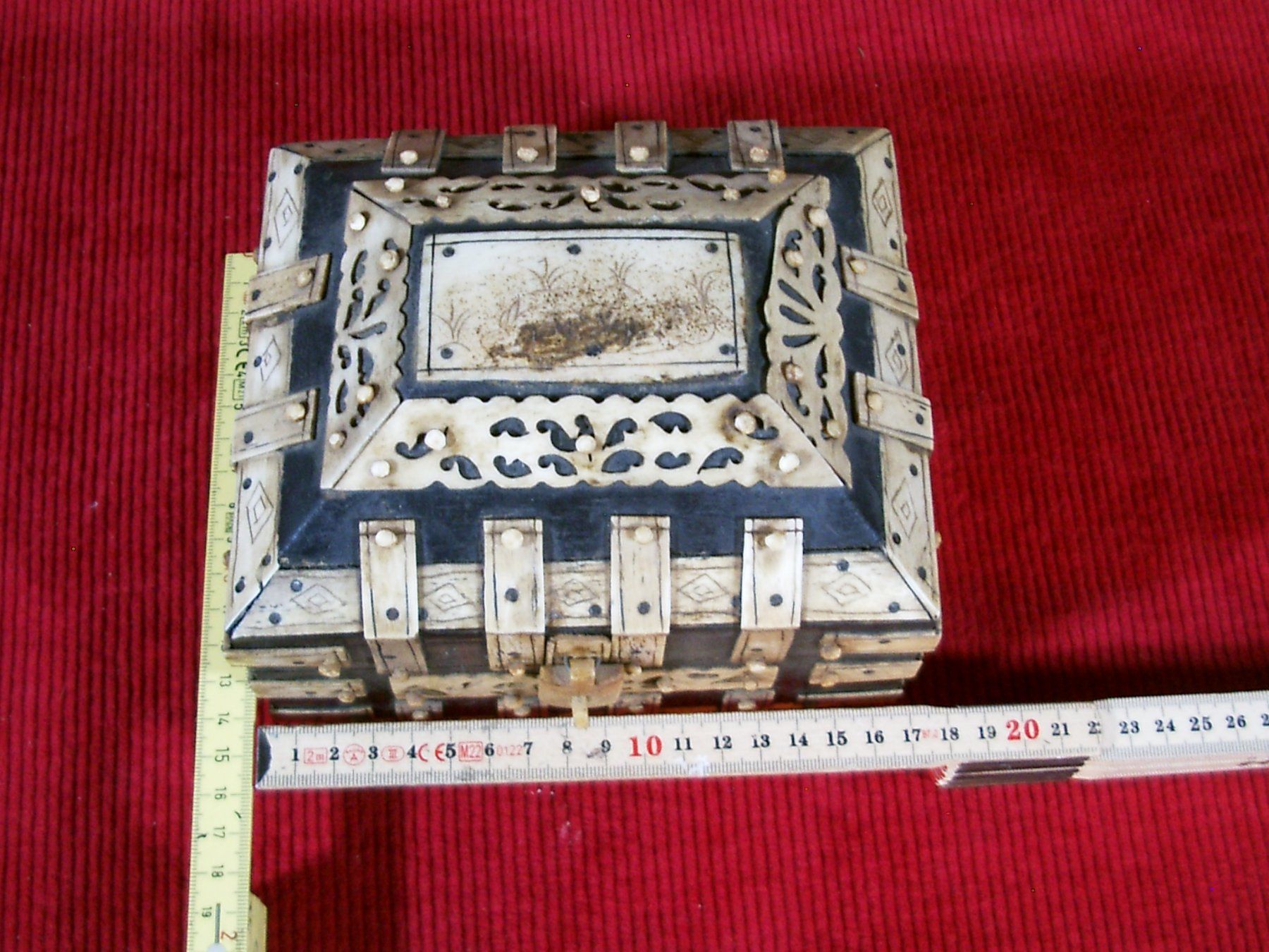 Barattoli: Anglo - Indische Schatulle mit Knochen Overlay - antik – Usato da Laupen ZH venduto da tonisculati 9