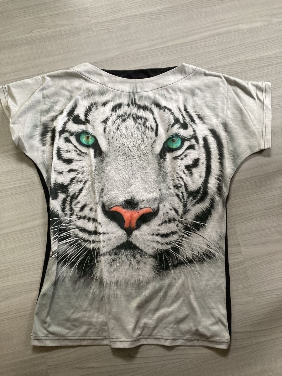 T-shirt: T- Shirt Gr. M – Usato da Mülenen venduto da Rapunzel99