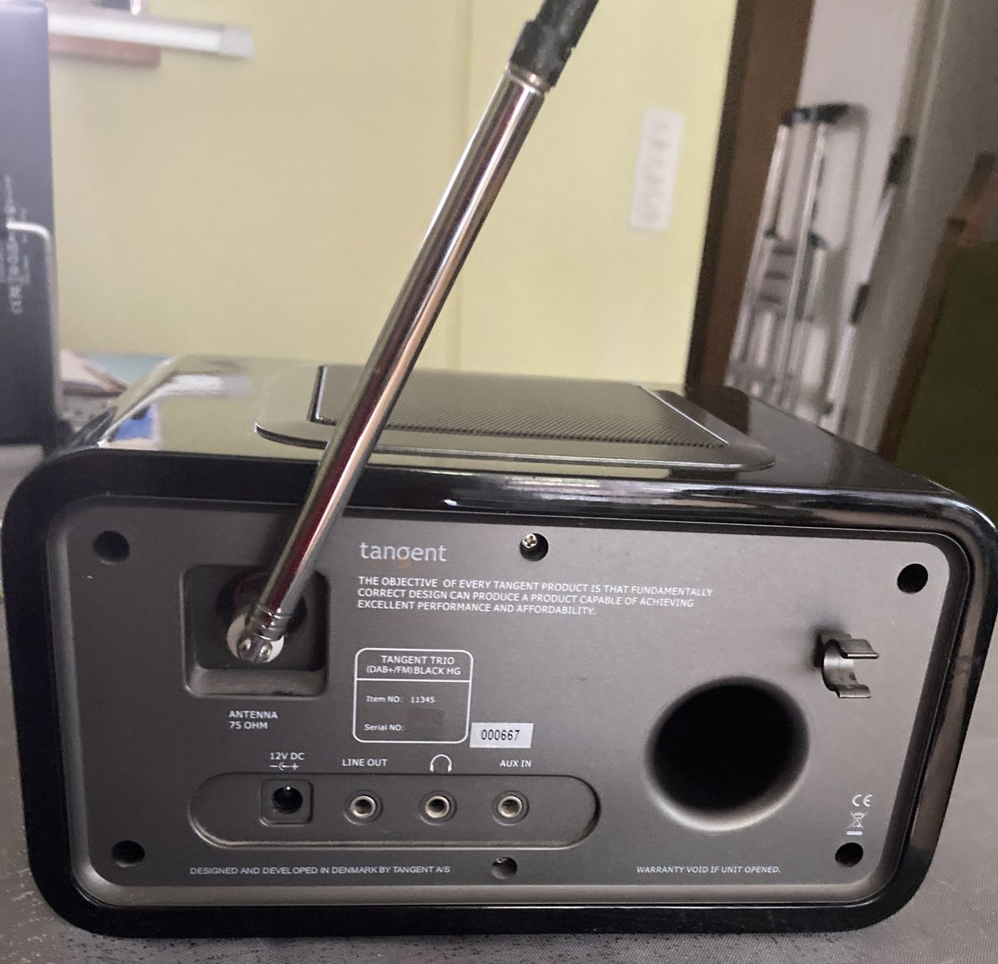 Radio: Tangent Trio DAB+ Digitalradio mit Netzteil – Usato da Tagelswangen venduto da Harubi2 4