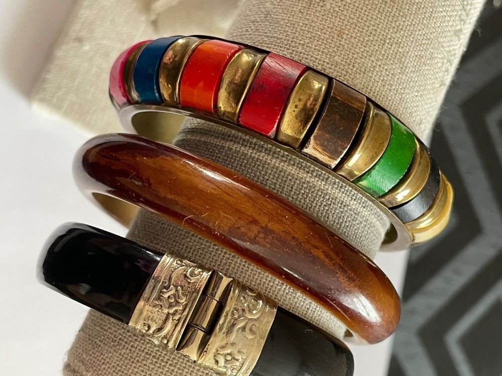 Lot De Bracelets Ethniques - Anneaux Métal Et émaux - Occasion - N°208
