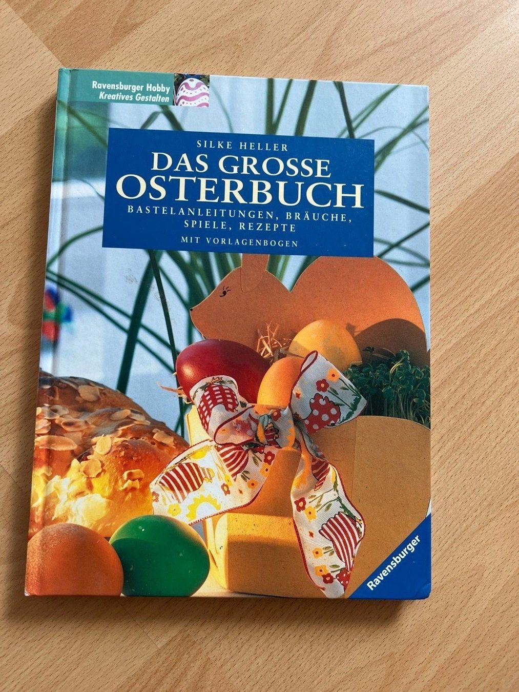 Libri: Osterbuch - Bastelbuch – Usato da Balzers venduto da Alannah