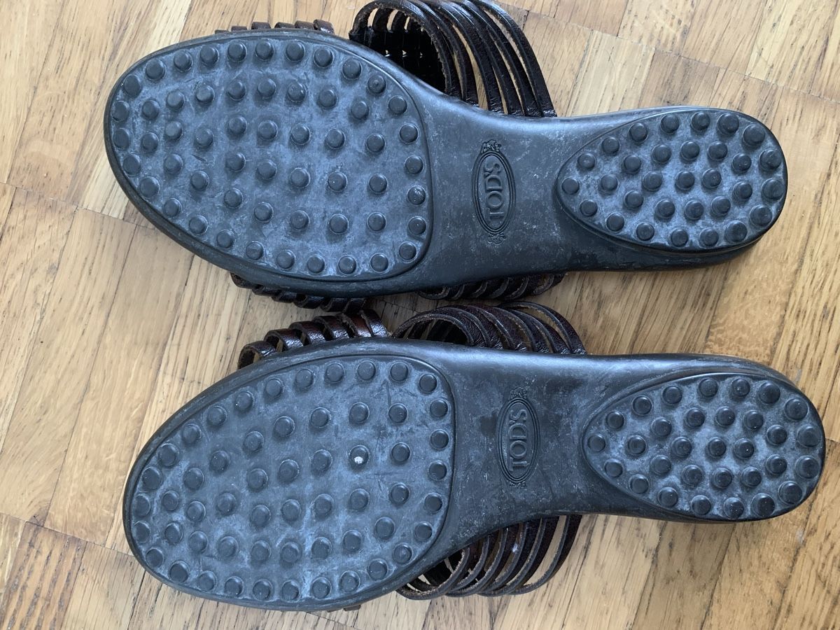 Scarpe da donna: Tods leder sandalen – Usato da Zürich venduto da Nikuska32 1