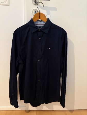 Chemise Bleu Nuit Tommy Hilfiger. Taille S